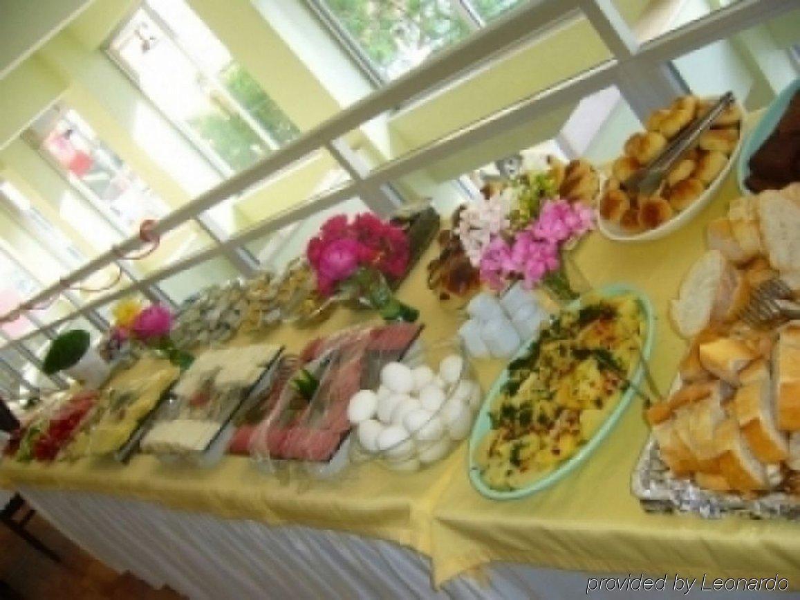 Sirin Villa Çeşme Restaurant photo
