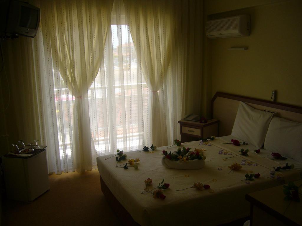 Sirin Villa Çeşme Exterior photo